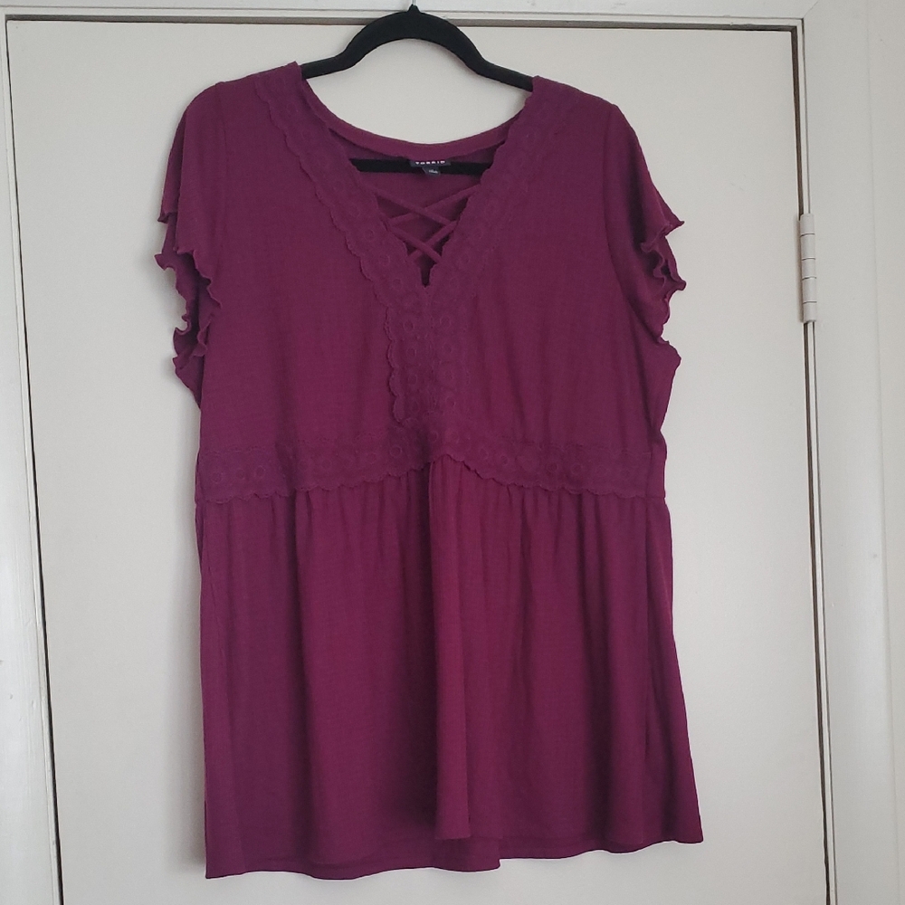*Like New* Torrid Plum Ruffle Sleeve Blouse